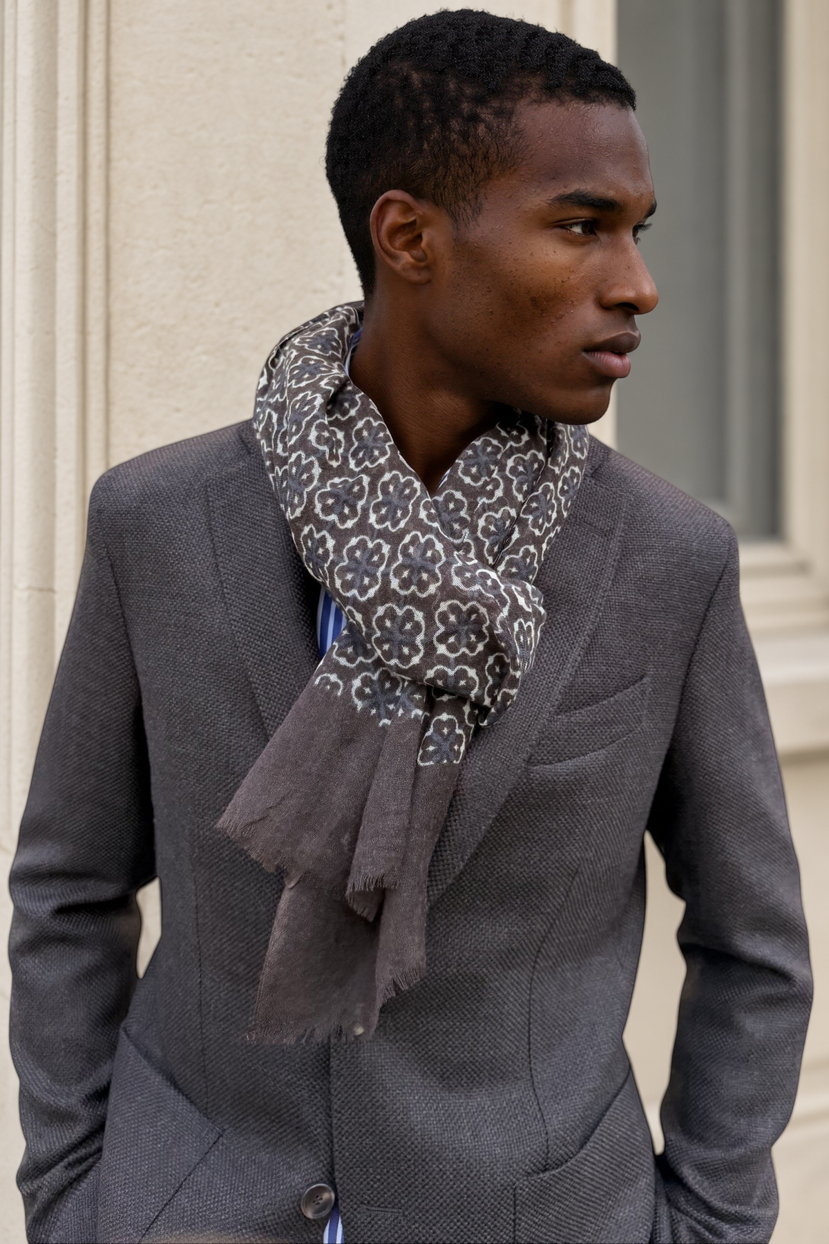 Écharpe Rolando à motifs floraux – Marron-ETOLE-Curling-Paris