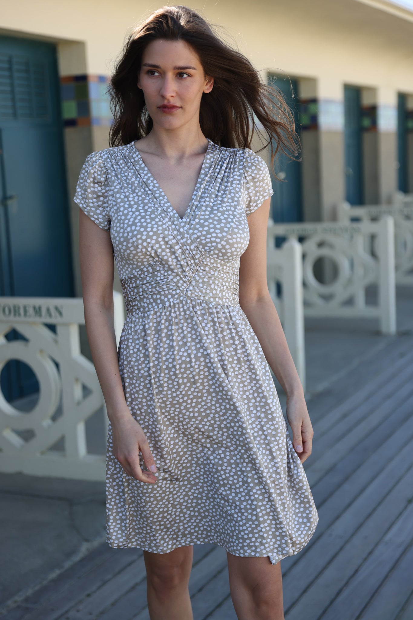 Robe Vogue infroissable - Pois beige