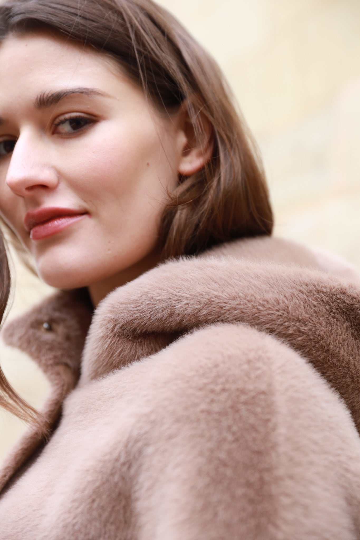 Manteau Leonie en éco fourrure - Moka-MANTEAU FEMME-Curling-Paris
