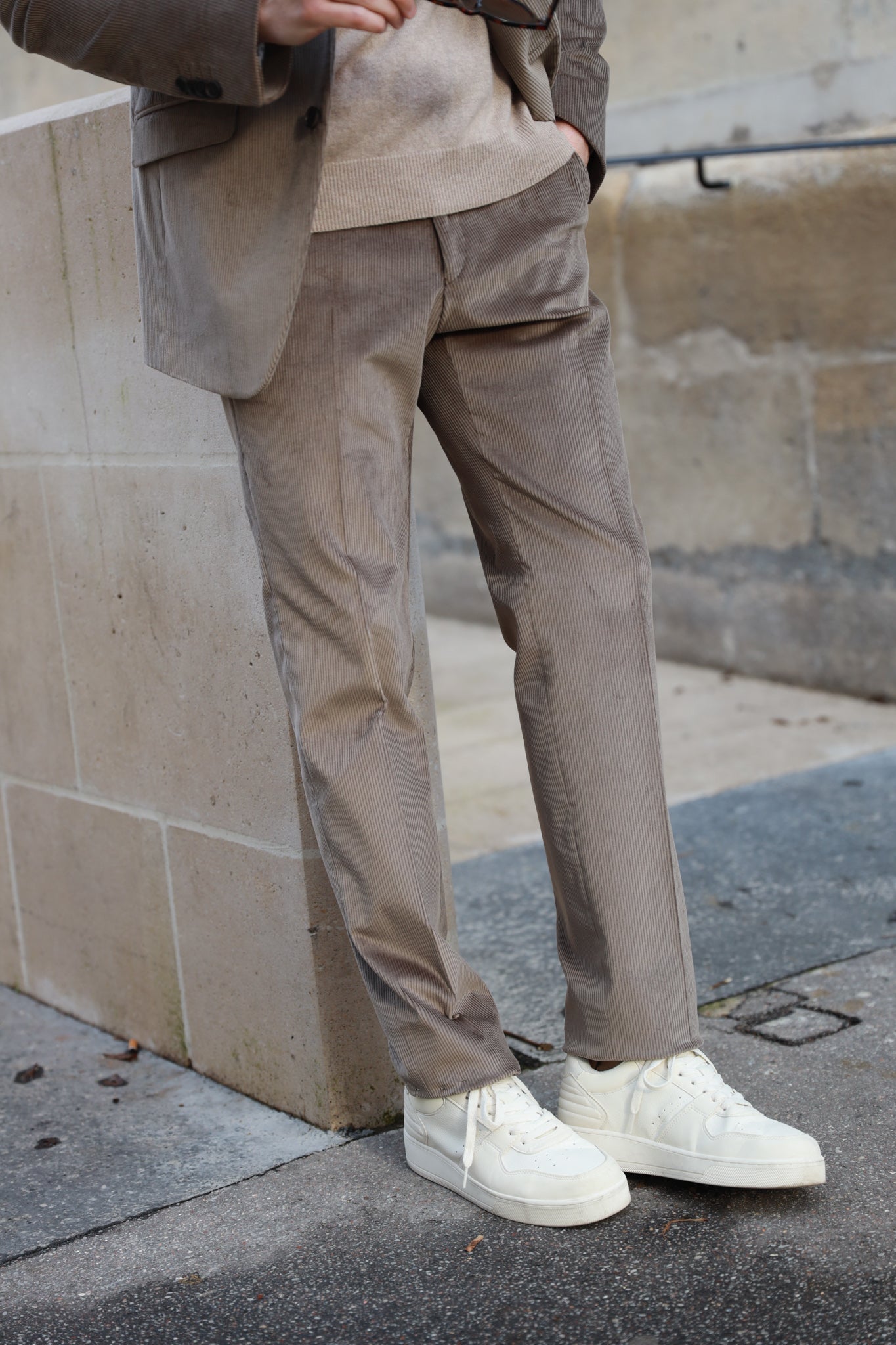 Pantalon Segal en velours côtelé - Greige-PANTALON HOMME-Curling-Paris