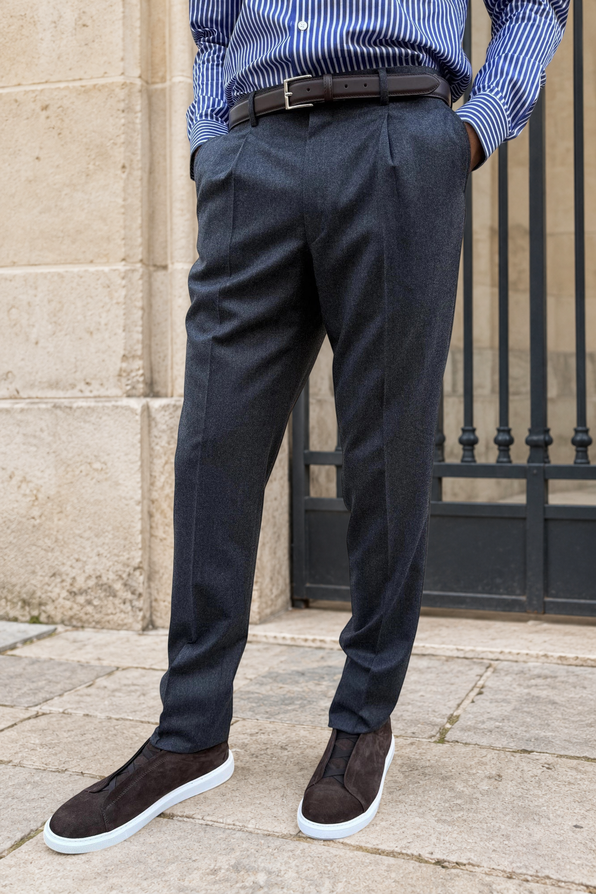 Pantalon à pinces Henri en flanelle de laine vierge Super 120'S - Marine