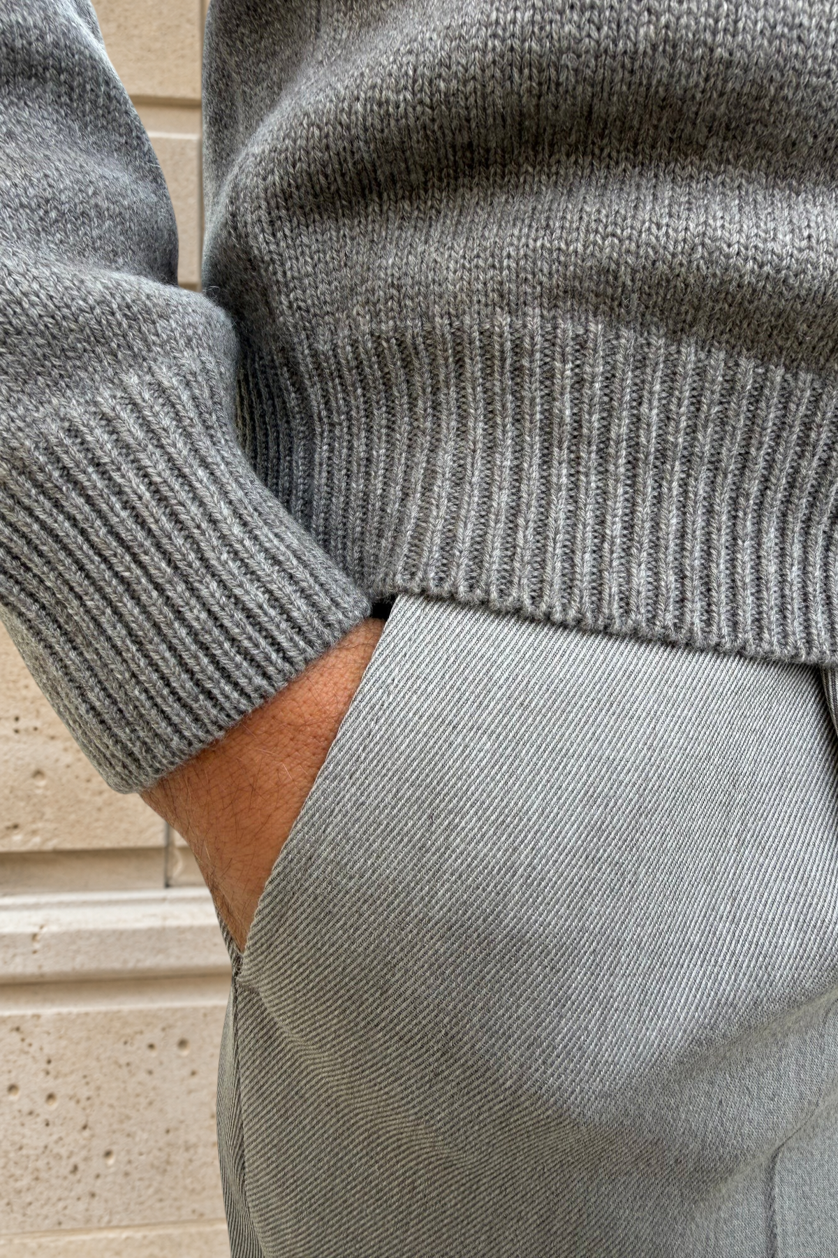 Pantalon à pinces Henri en flanelle de laine vierge Super 120'S - Taupe-PANTALON HOMME-Curling-Paris