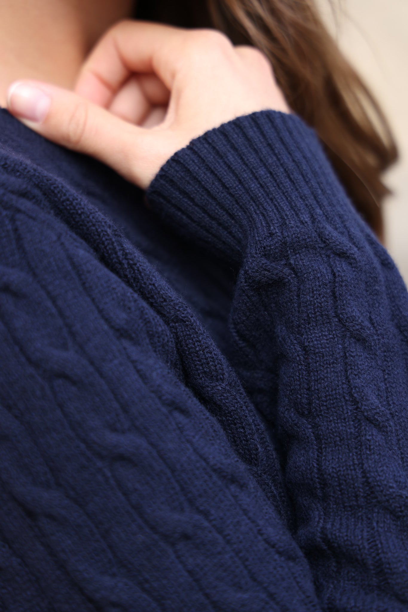 Pull Albie en laine mérinos et cachemire - Marine-PULL FEMME-Curling-Paris