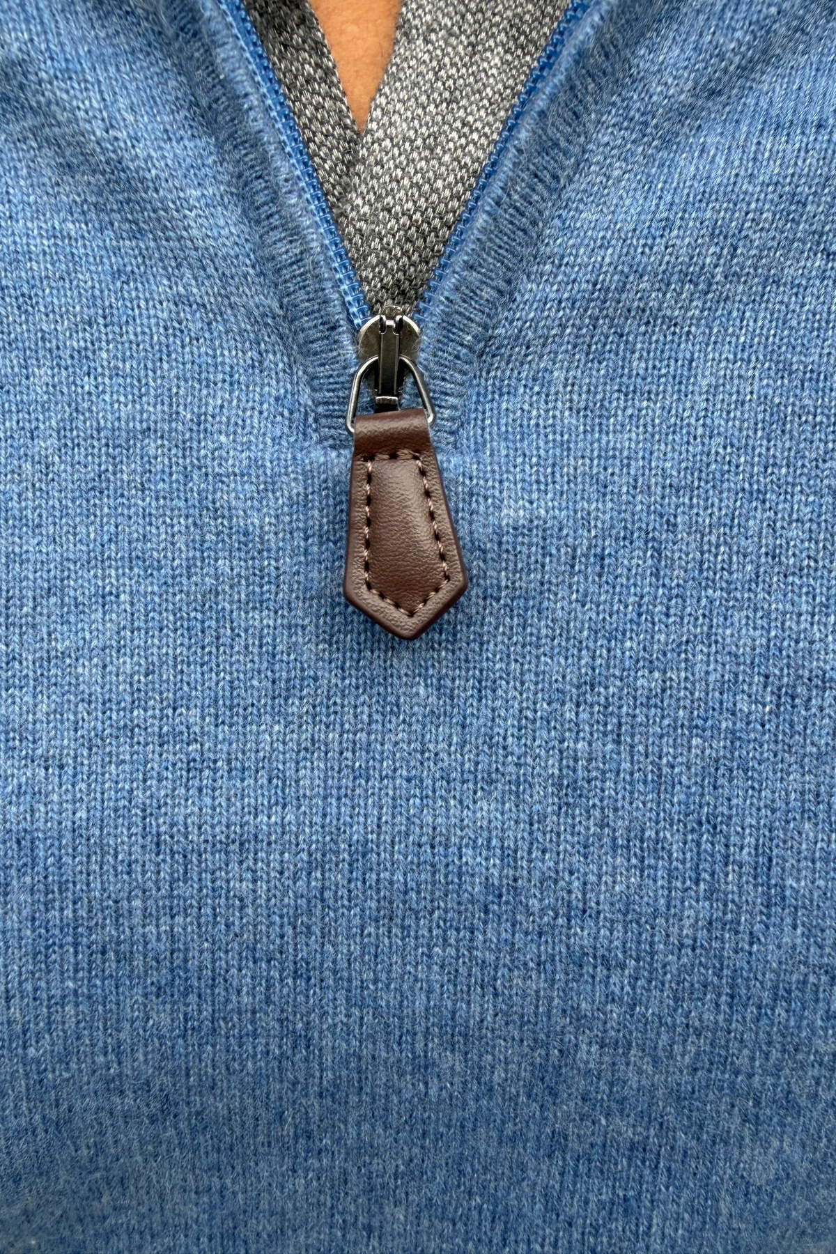 Pull Amar col zippé 100% cachemire – Denim-PULL HOMME-Curling-Paris