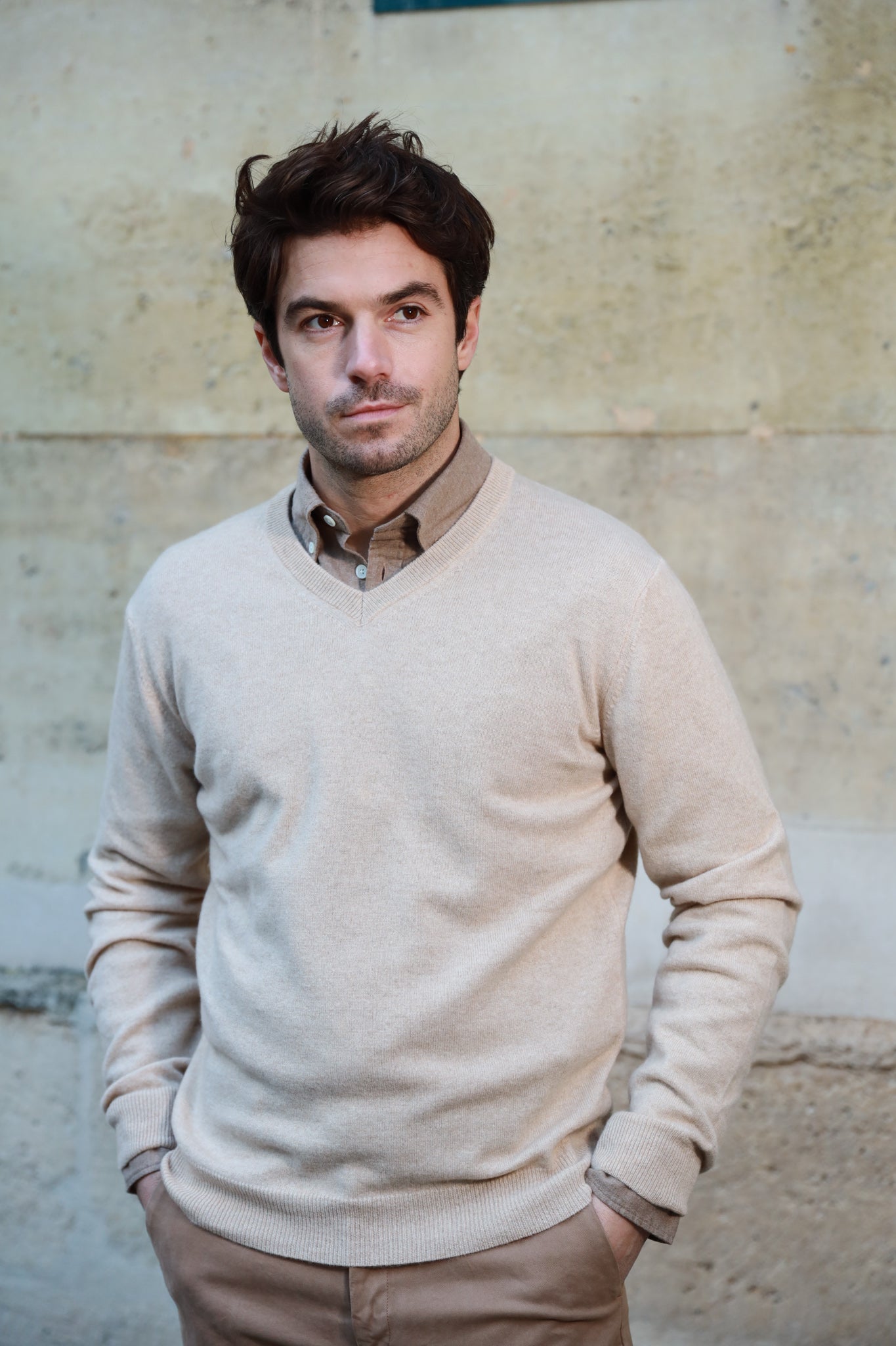 Pull Elijah col v 100 % cachemire - Beige-PULL HOMME-Curling-Paris