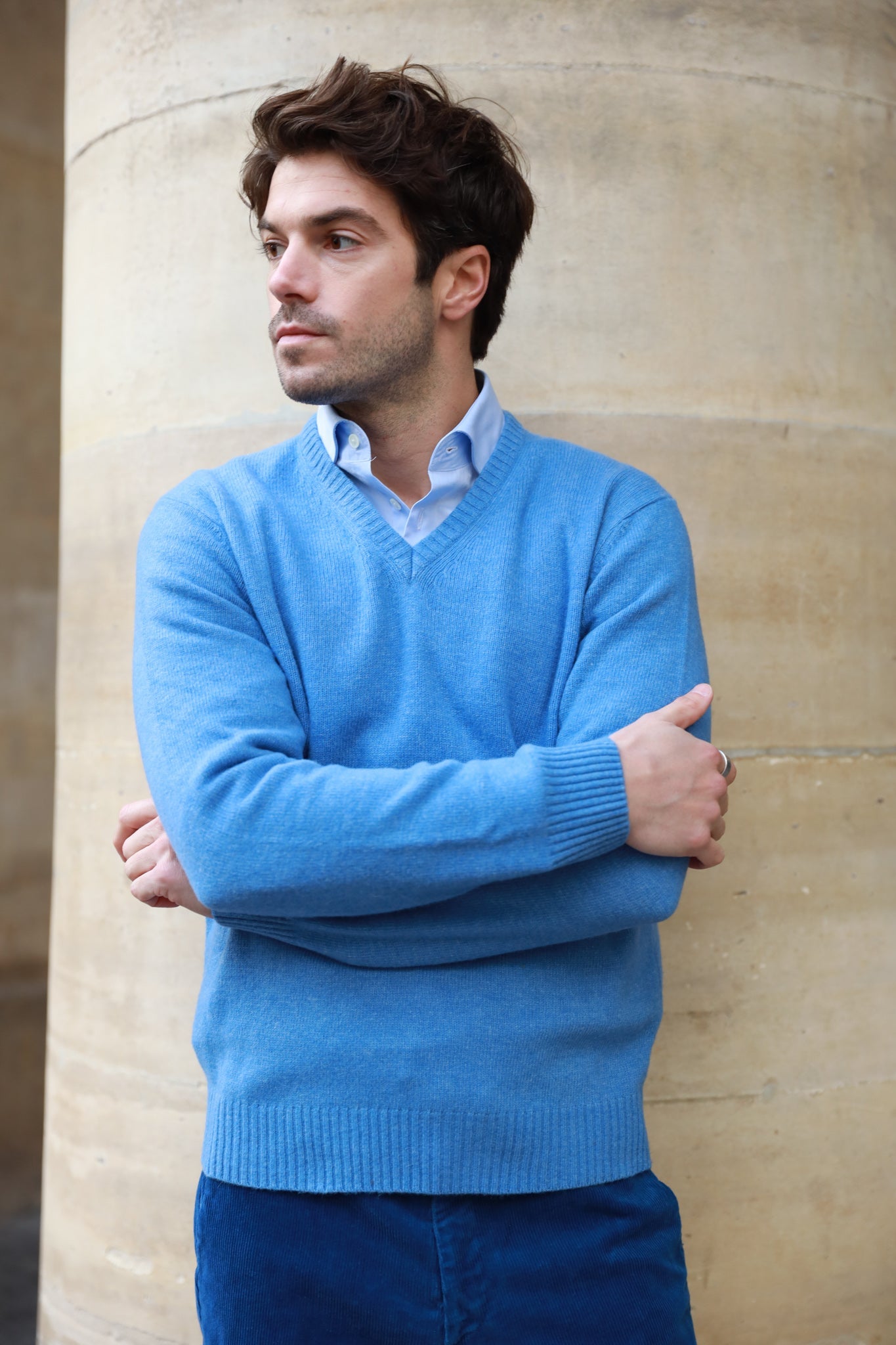 Pull Robin en lambswool col V - Ciel-PULL HOMME-Curling-Paris