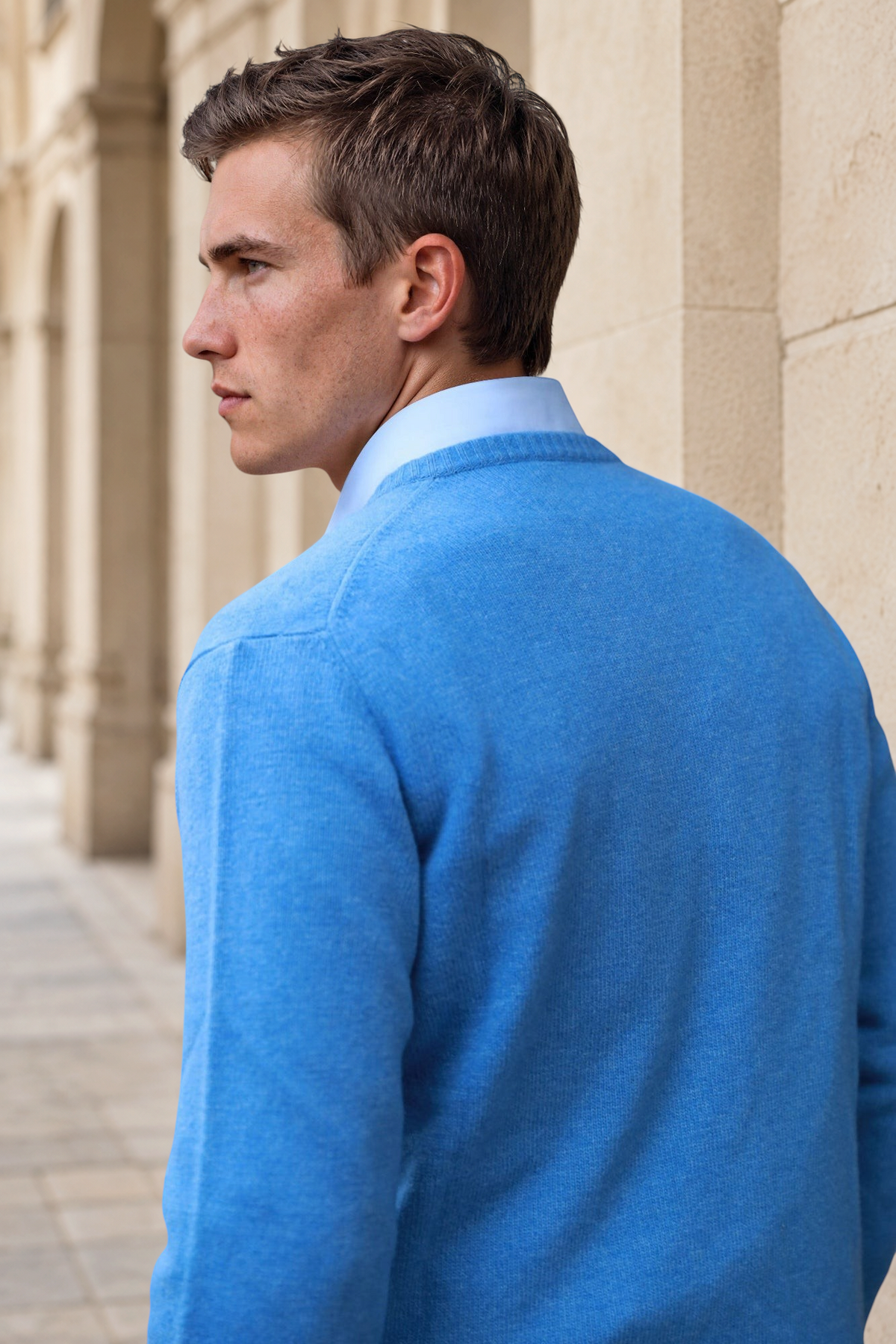 Pull Robin en lambswool col V - Ciel-PULL HOMME-Curling-Paris