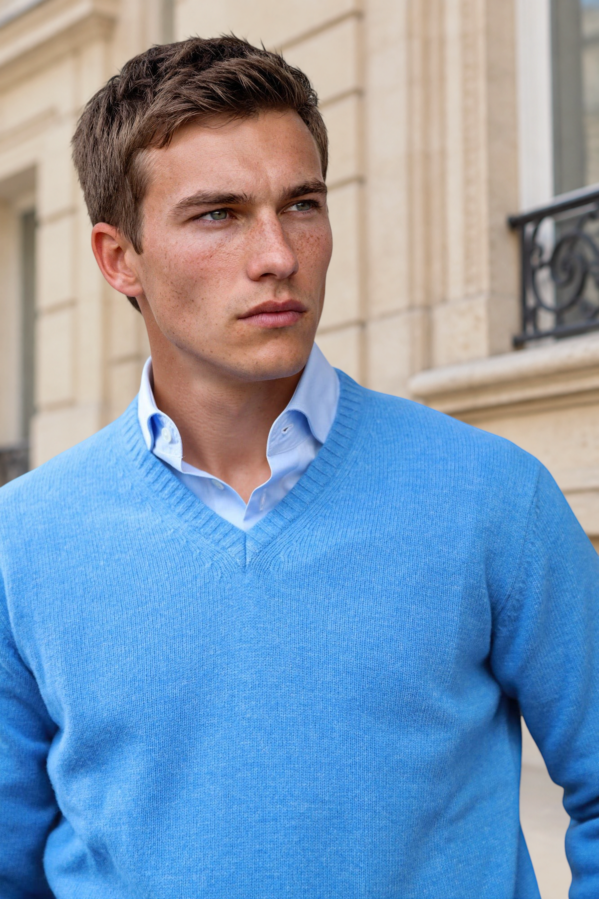 Pull Robin en lambswool col V - Ciel-PULL HOMME-Curling-Paris