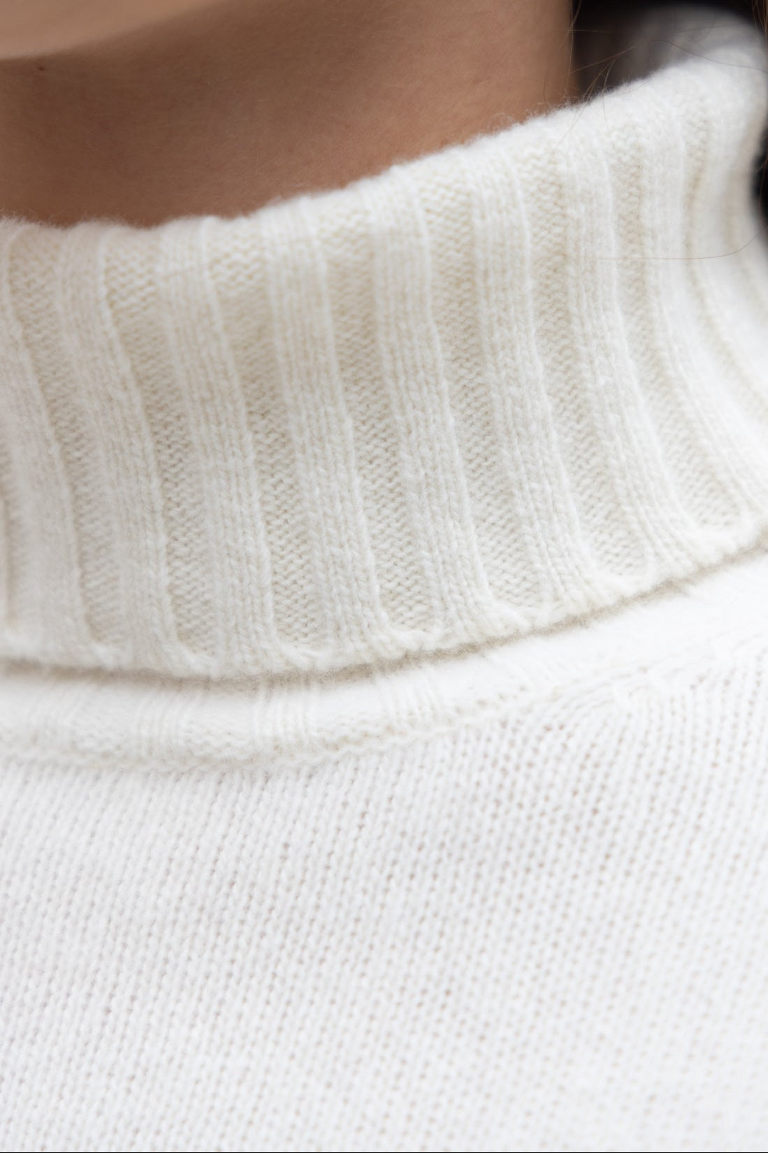 Pull col roulé Nina en laine et cachemire - Ecru-PULL FEMME-Curling-Paris