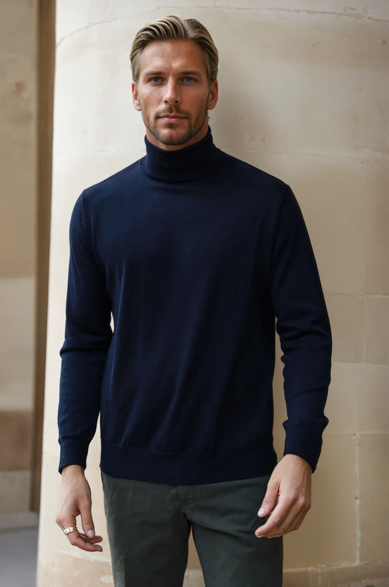 Pull col roulé Yves en laine mérinos - Marine-PULL HOMME-Curling-Paris