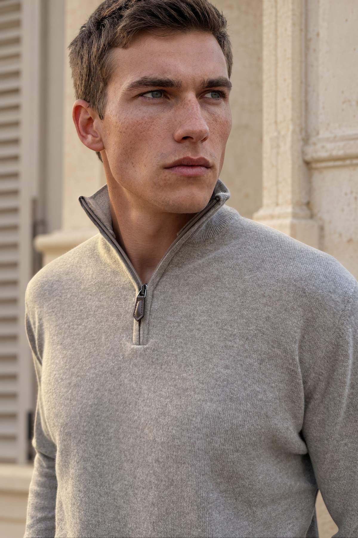 Pull homme Amar col zippé 100% cachemire – Taupe-PULL HOMME-Curling-Paris