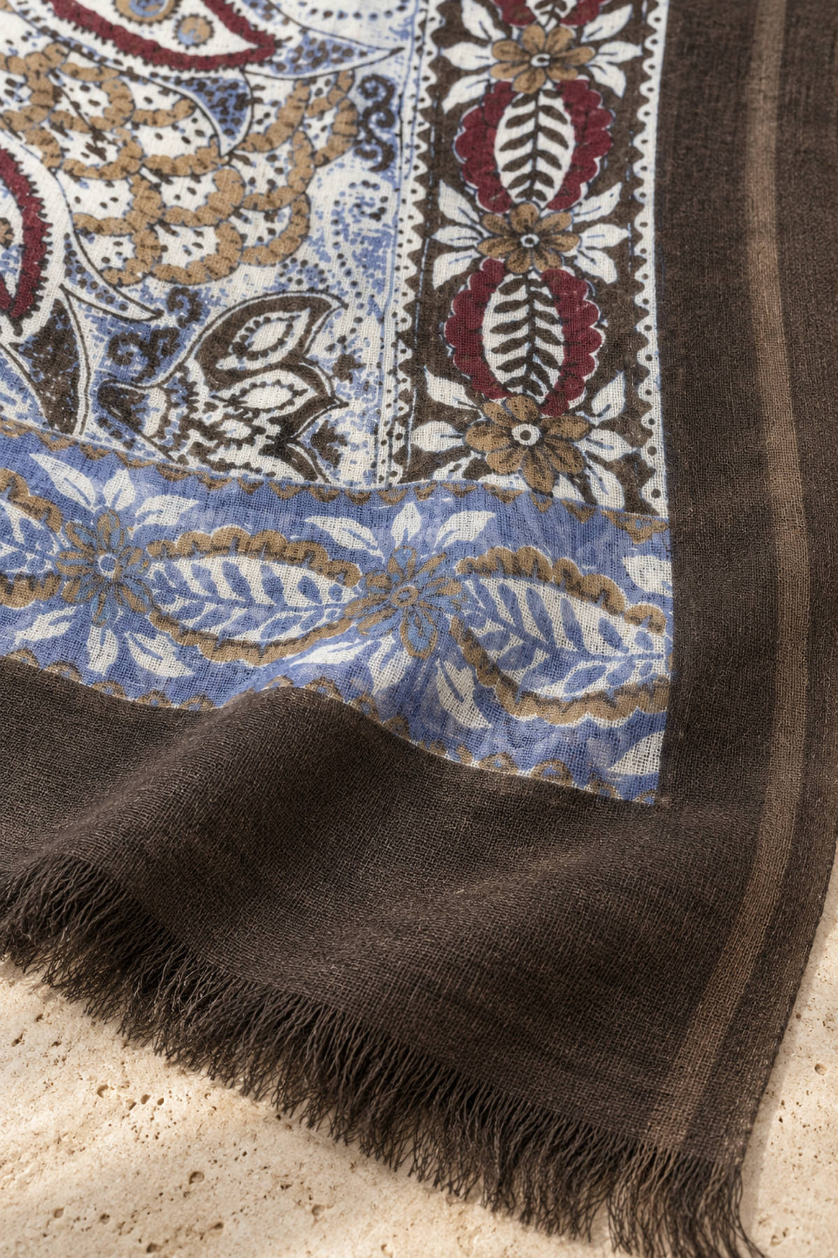 Étole Louis en laine à motifs cachemire et floraux – Marron-ETOLE-Curling-Paris