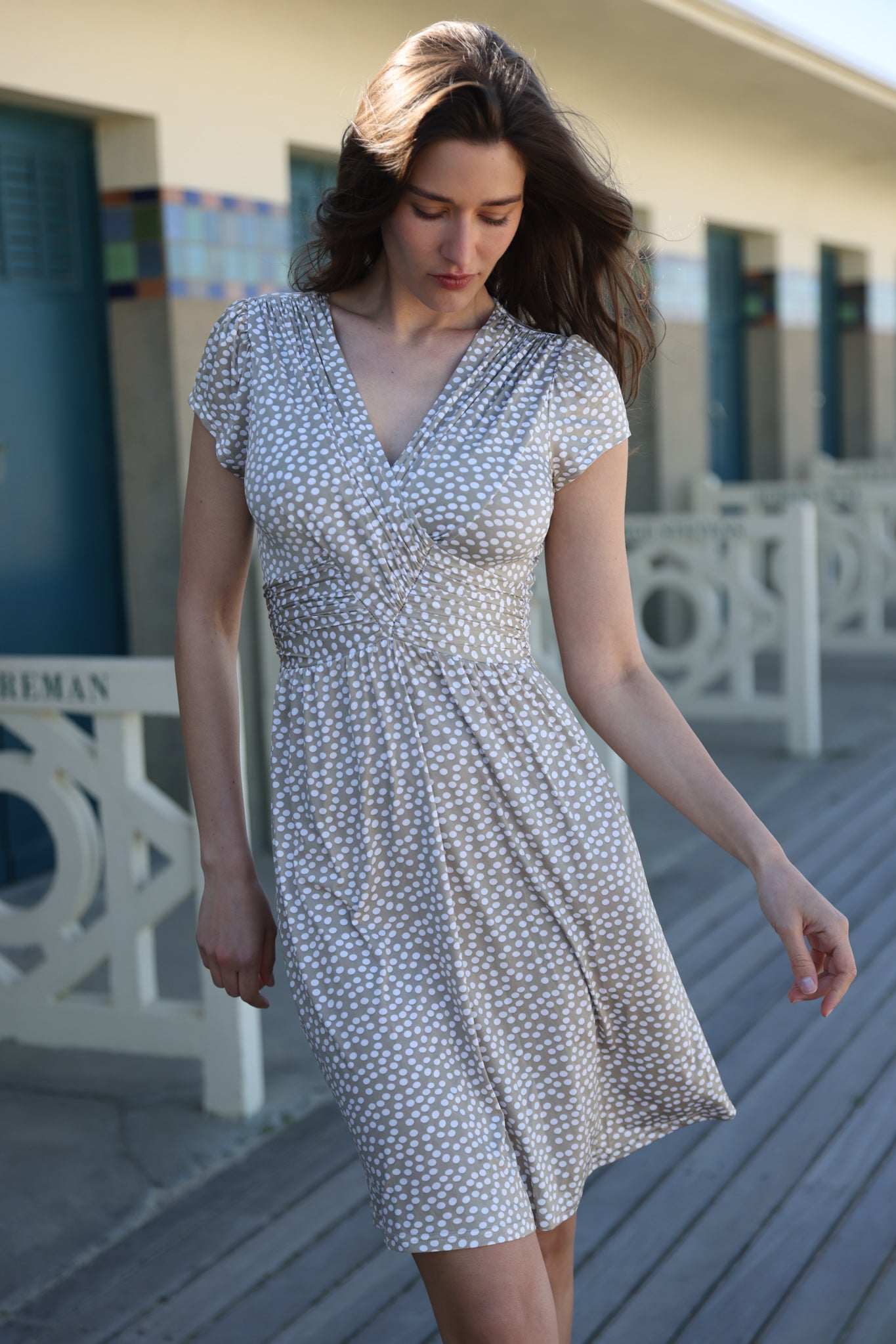 Robe Vogue infroissable - Pois beige