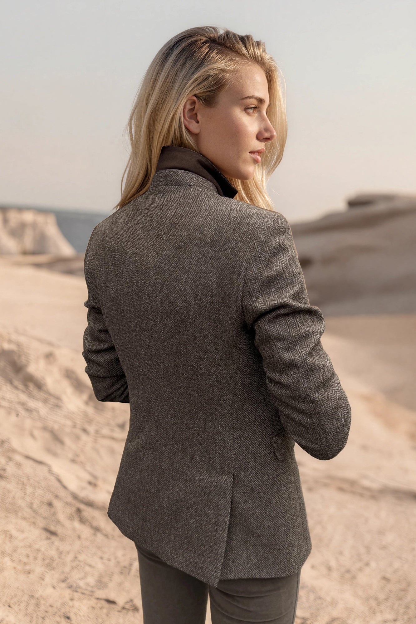 Veste Vesnove en laine vierge chevron - Marron