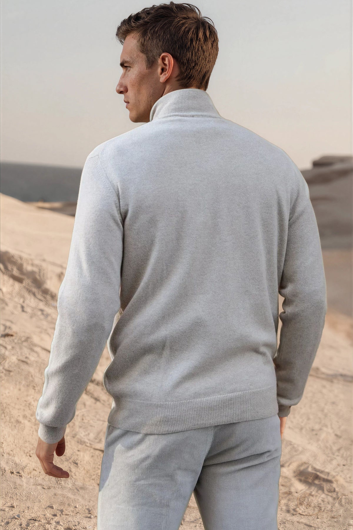 Amar zipped neck sweater 100% cashmere - Beige