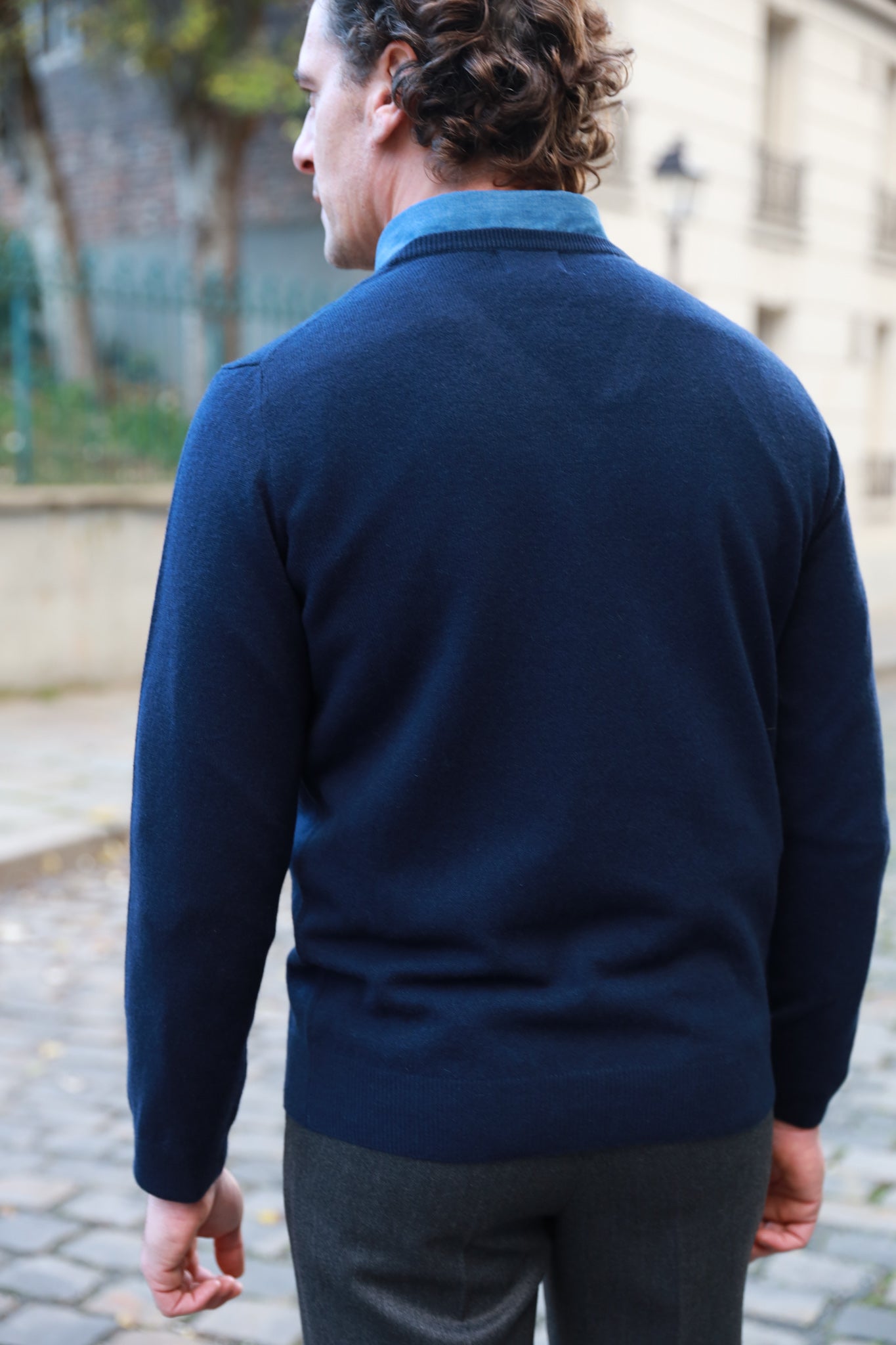 Pull Elijah col v en 100 % cachemire - Marine-PULL HOMME-Curling-Paris