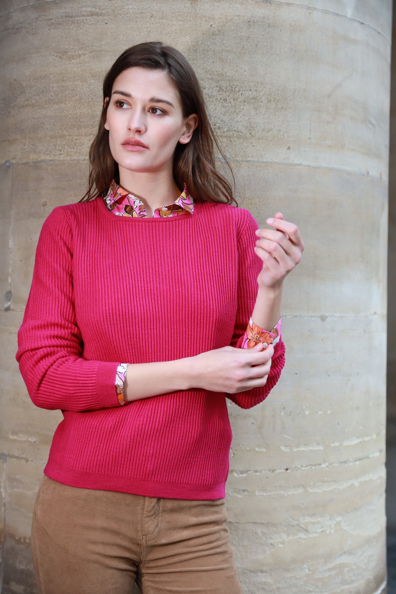 Pull coupe décontractée en pure laine mérinos - Rose | Benetton Pull coupe décontractée en pure laine mérinos - Rose | Benetton