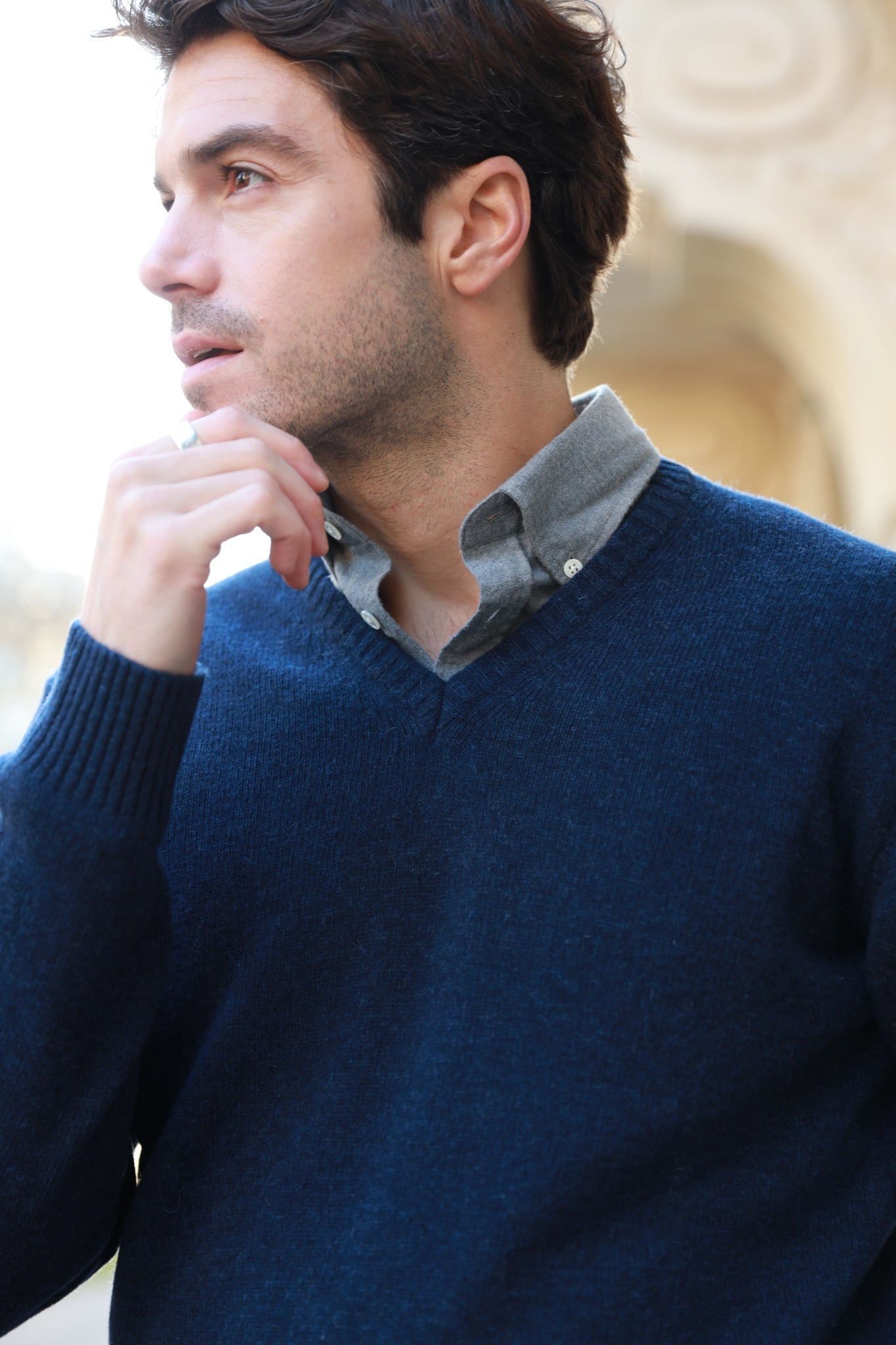 Pull Robin col v en lambswool - Bleu-PULL HOMME-Curling-Paris