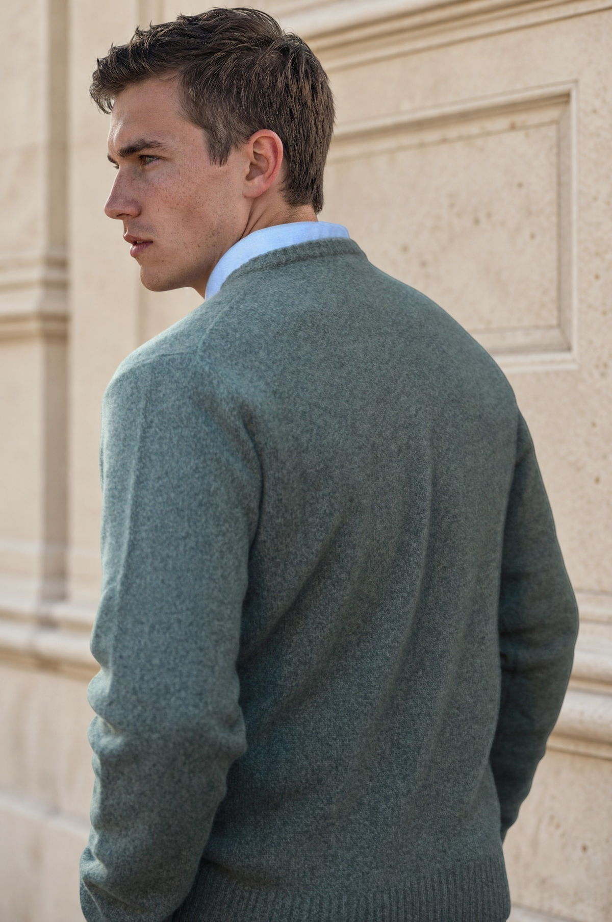 Pull Robin en lambswool col V - Kaki-PULL HOMME-Curling-Paris
