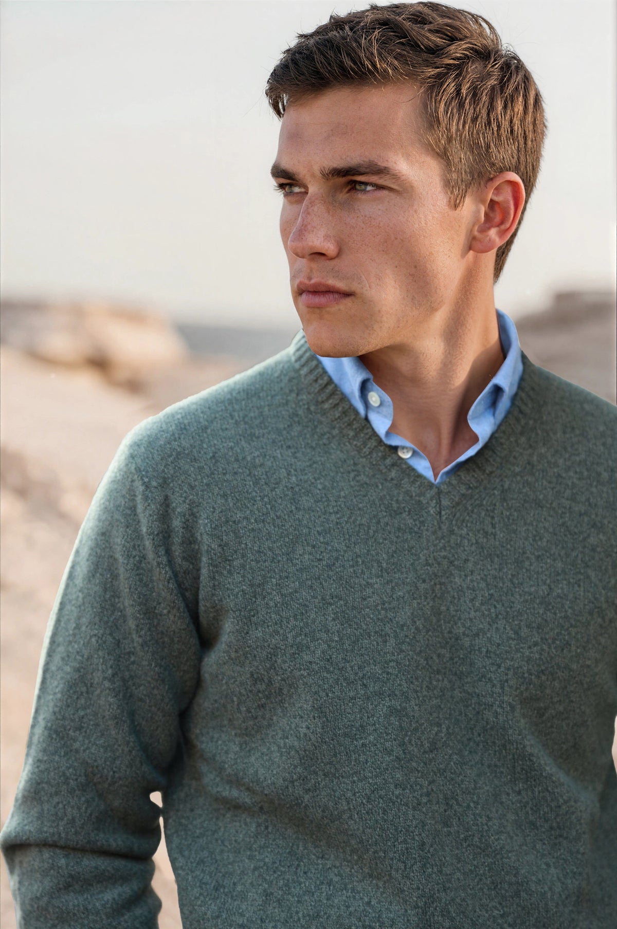 Pull Robin en lambswool col V - Kaki-PULL HOMME-Curling-Paris