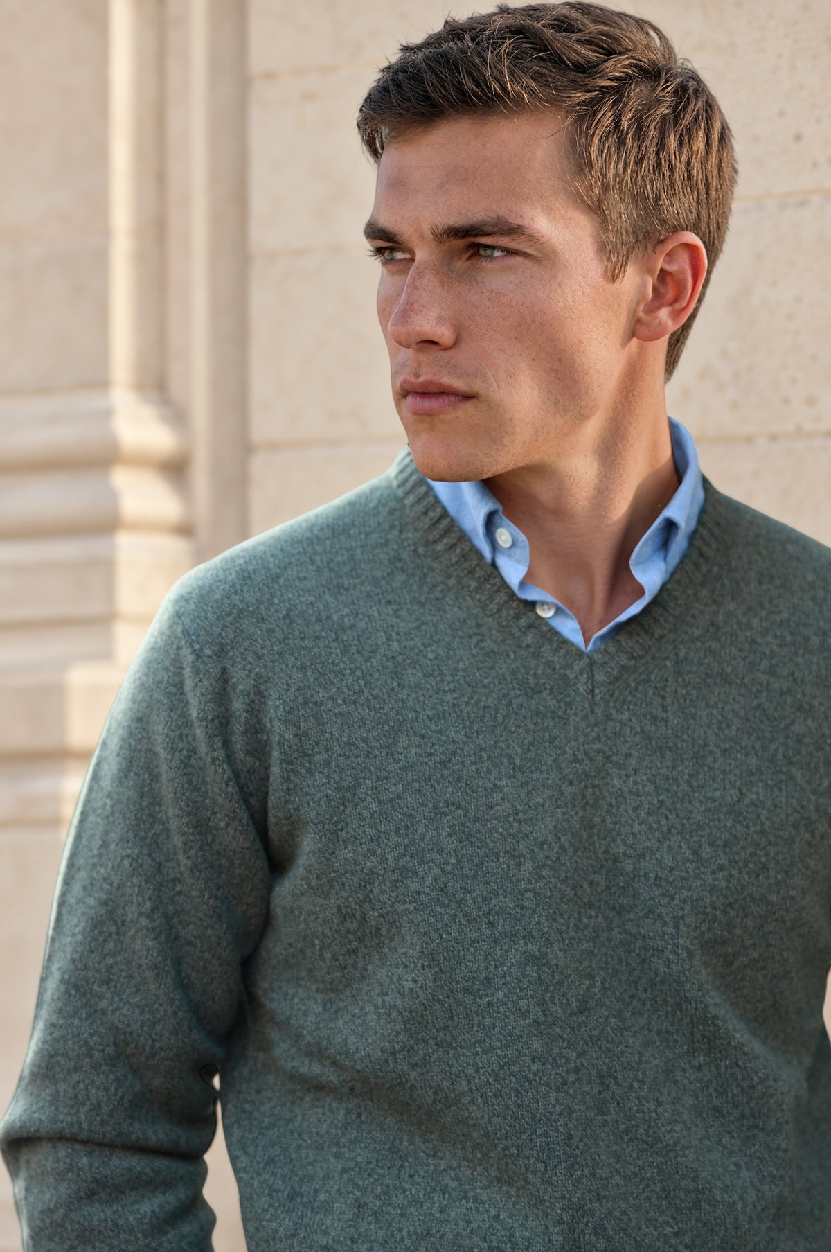 Pull Robin en lambswool col V - Kaki-PULL HOMME-Curling-Paris