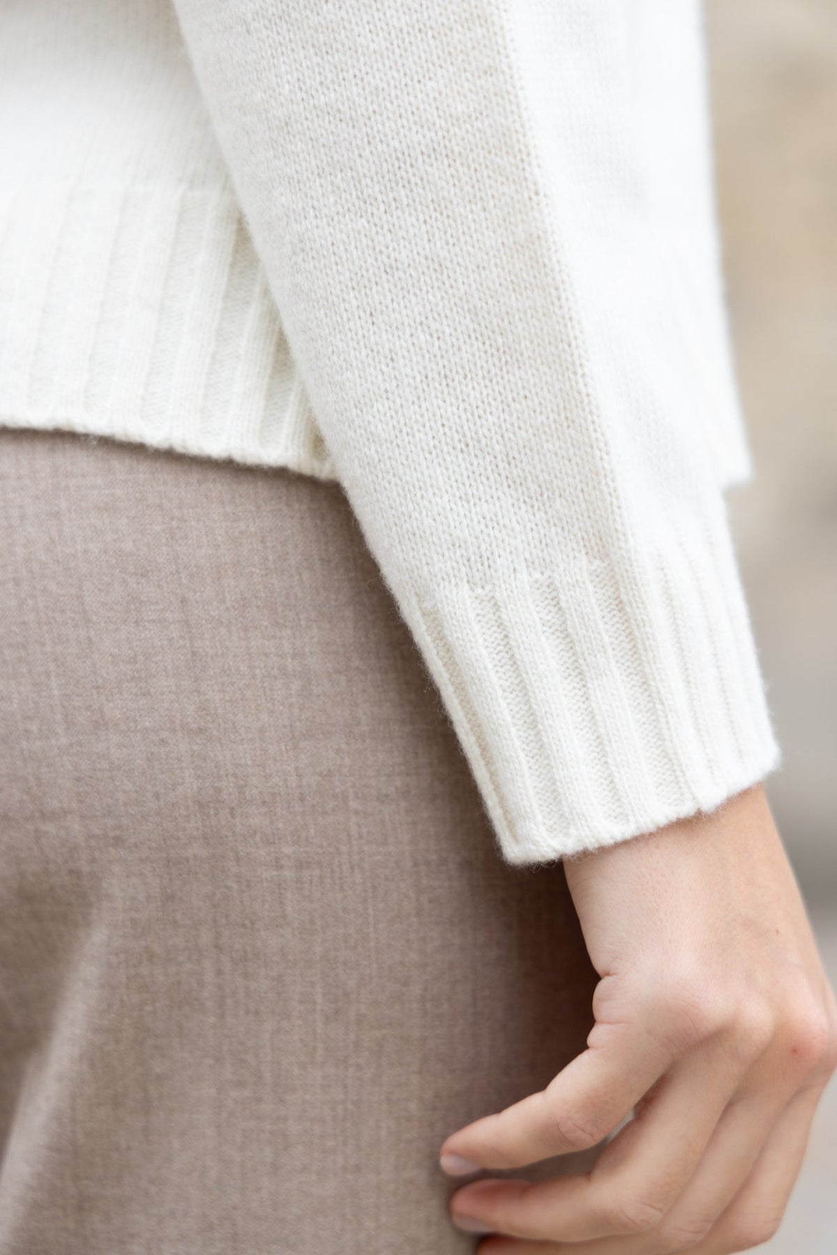 Pull col roulé Nina en laine et cachemire – Écru-PULL FEMME-Curling-Paris