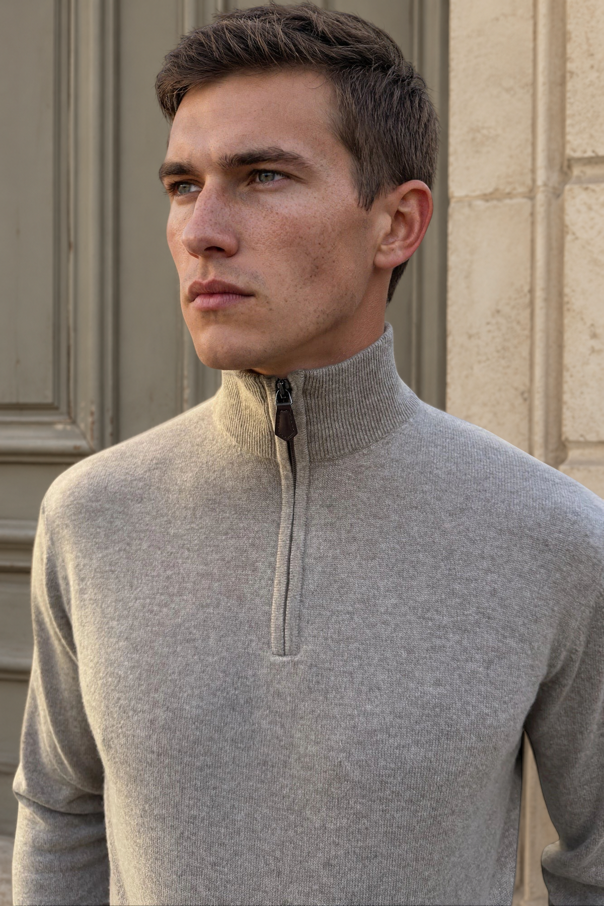 Pull homme Amar col zippé 100% cachemire – Taupe-PULL HOMME-Curling-Paris
