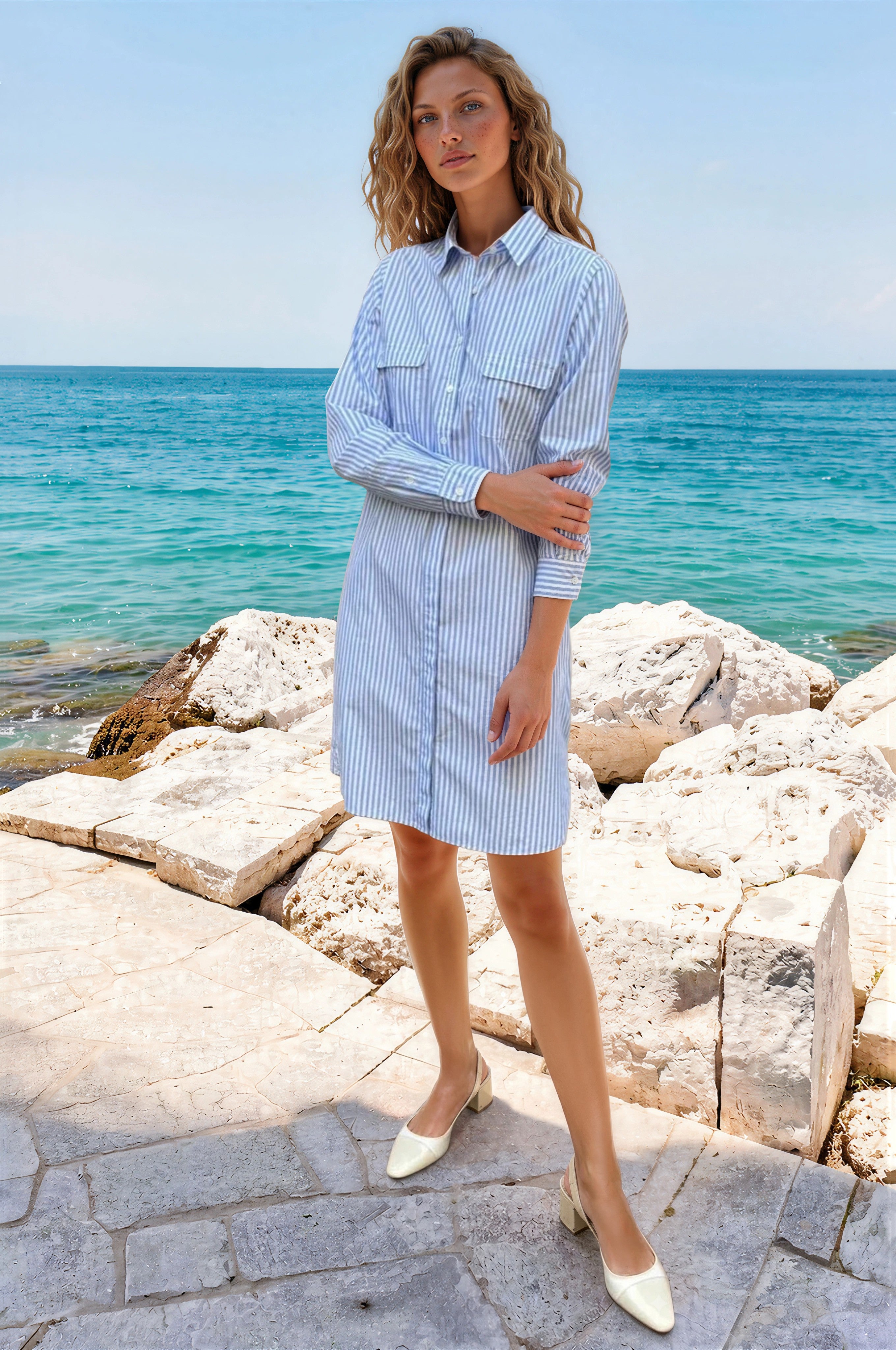 Robe chemisier Rania en coton à rayures - Bleu ciel
