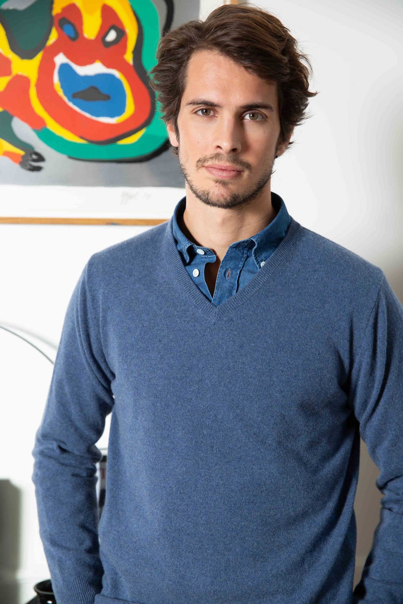 Pull col v en cachemire - Denim-PULL HOMME-Curling-Paris