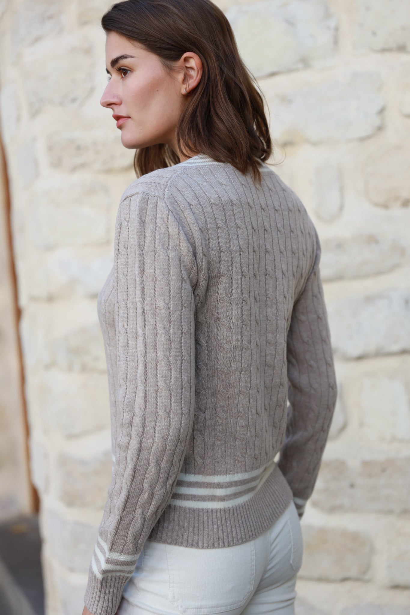 Pull maeva Col V en laine et cachemire - Beige-PULL FEMME-Curling-Paris